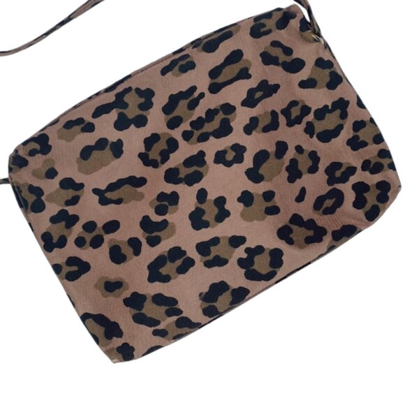 Perfect Little Vintage Cheetah Print Zenith Crossbody Bag from the 80s or 90s - Picture 5 of 12